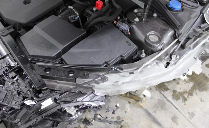 Volvo V60 cena 59900 przebieg: 20500, rok produkcji 2023 z Wrocław małe 781